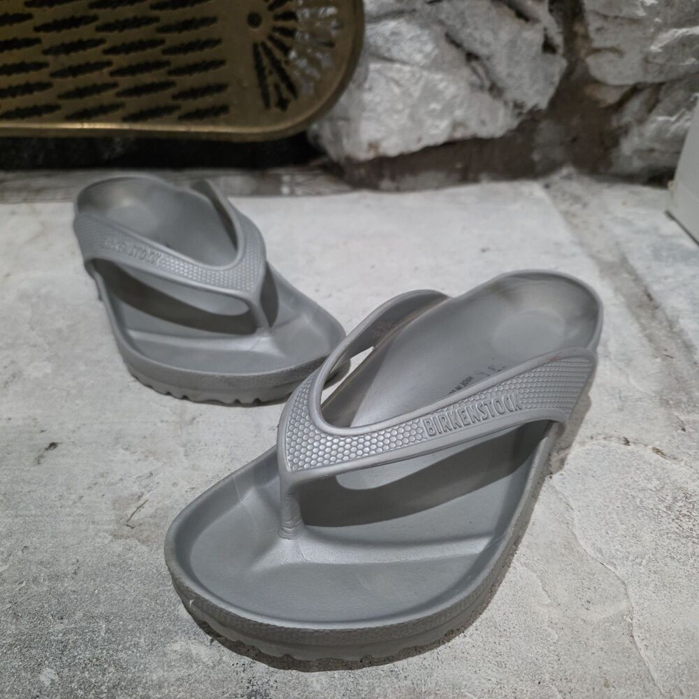 Birkenstock Honolulu Rubber Waterproof Flip Flops Slides Womens Size 7.5 Sandals